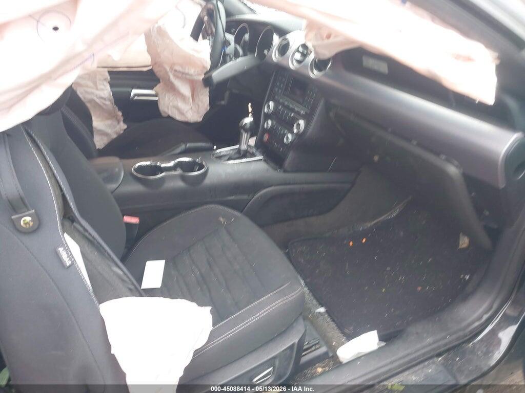 1FA6P8TH0H5304603 2017 FORD MUSTANG photo no. 5