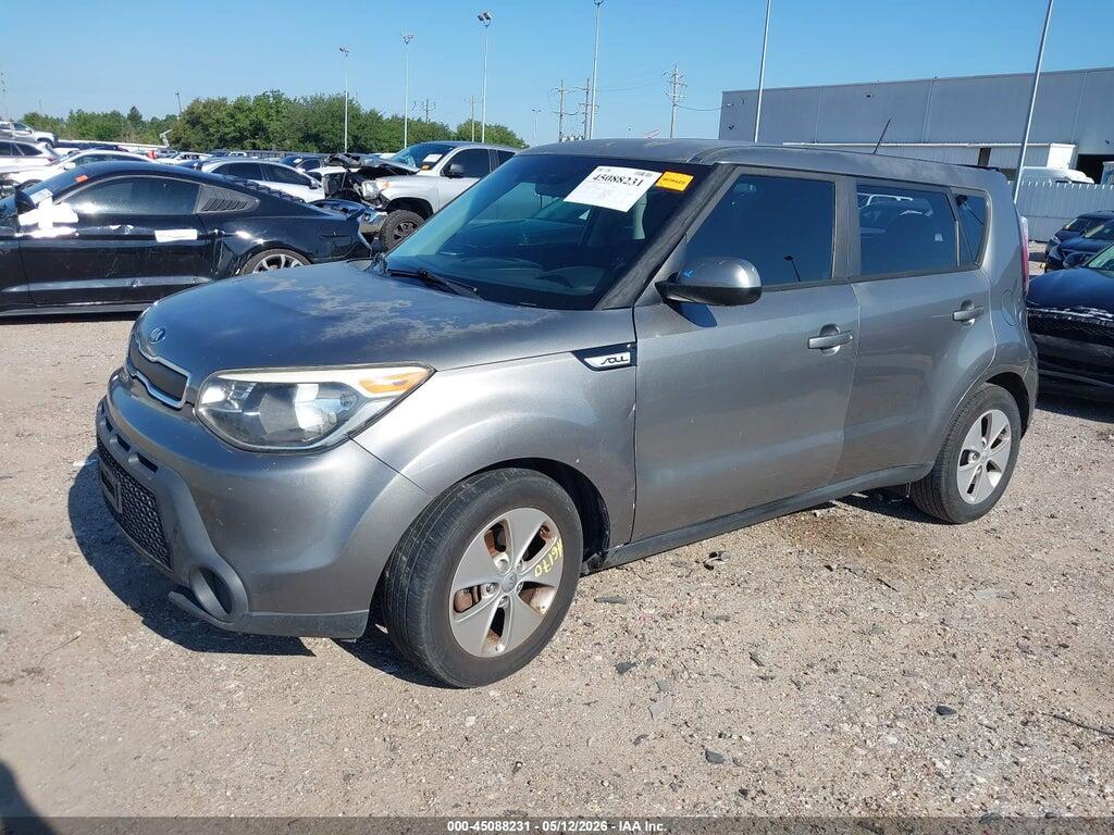 KNDJN2A25F7236046 2015 KIA SOUL photo no. 2