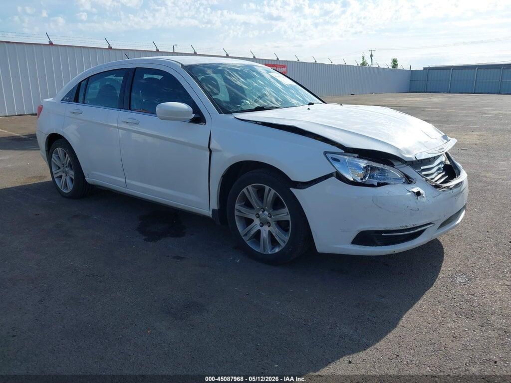 1C3BC1FB9BN626428 2011 CHRYSLER 200 photo no. 1