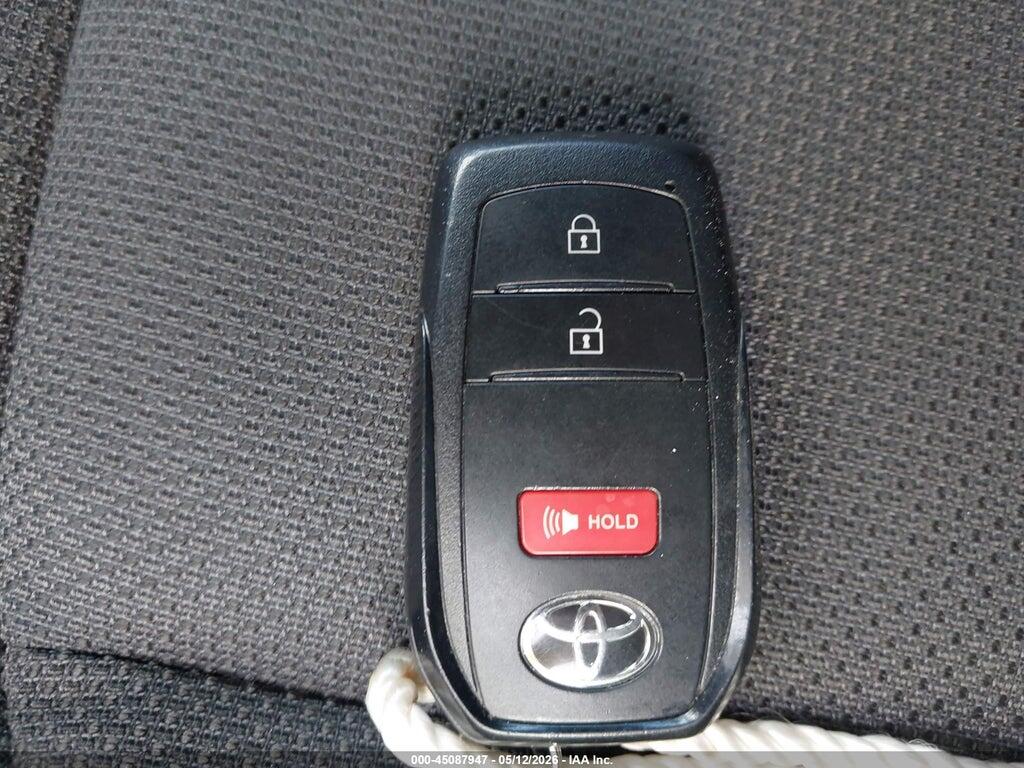 JTEVA5AR5S5000672 2025 TOYOTA 4RUNNER photo no. 11