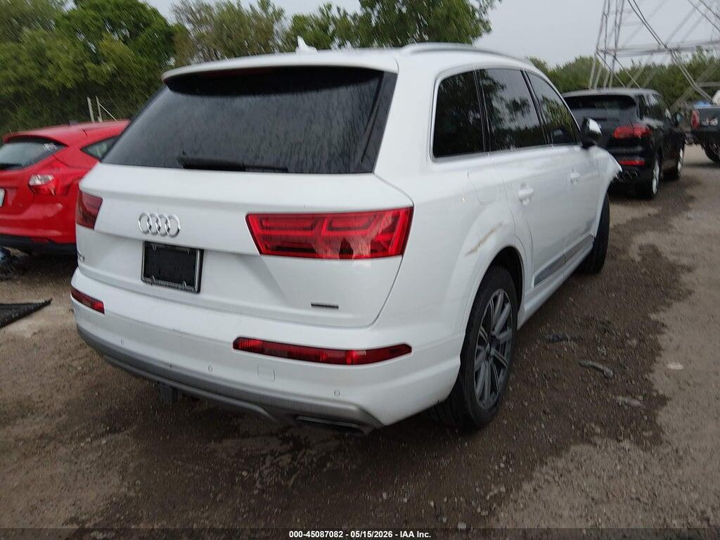 WA1LHAF73JD035331 2018 AUDI Q7 photo no. 4