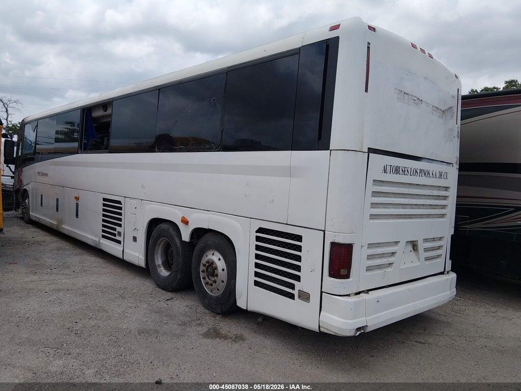 3BMXSMPA02S080262 2002 MOTOR COACH INDUSTRIES TRANSIT BUS photo no. 3