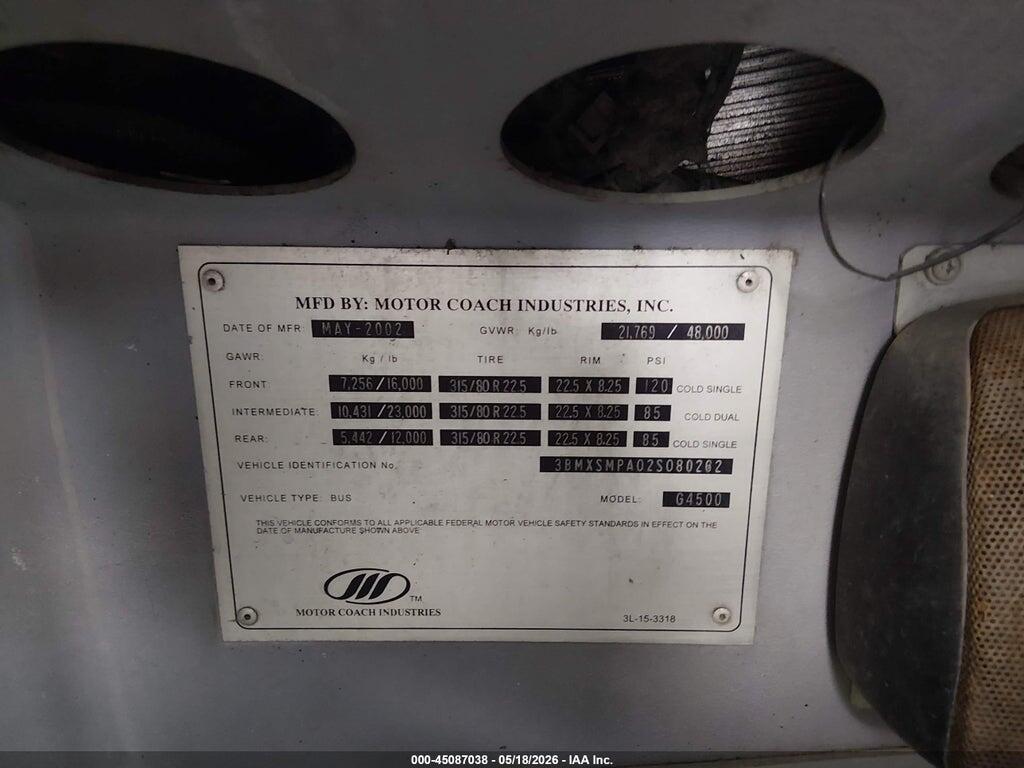 3BMXSMPA02S080262 2002 MOTOR COACH INDUSTRIES TRANSIT BUS photo no. 9