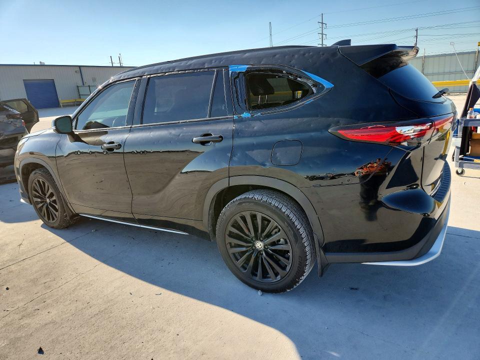 2023 TOYOTA HIGHLANDER XSE — Фото 2 из 13