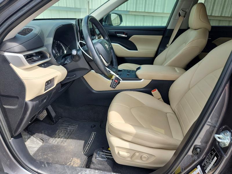 2023 TOYOTA HIGHLANDER XLE — Фото 7 из 12