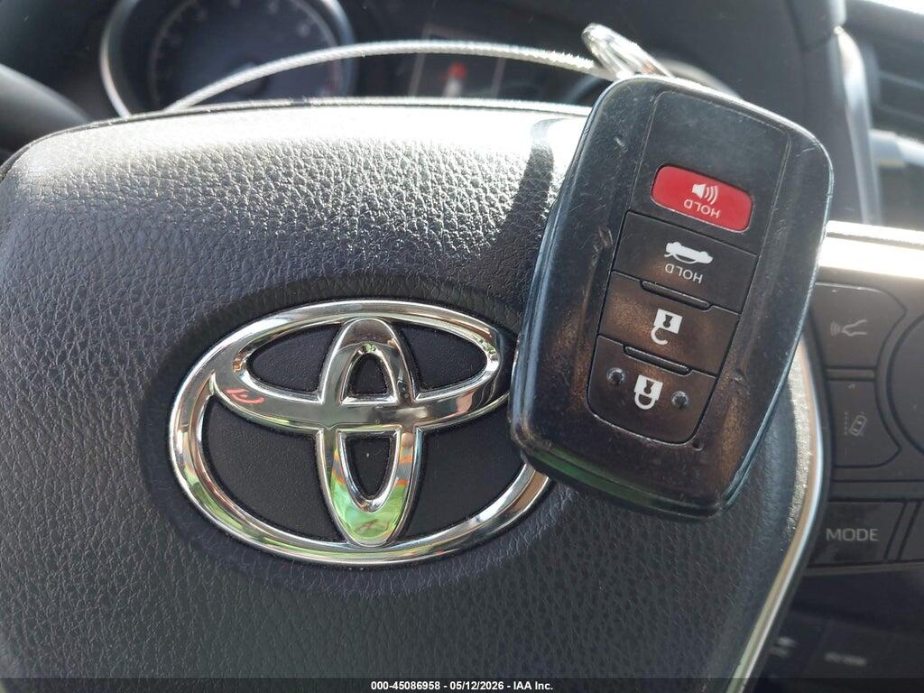 JTNB11HK2J3024295 2018 TOYOTA CAMRY photo no. 11