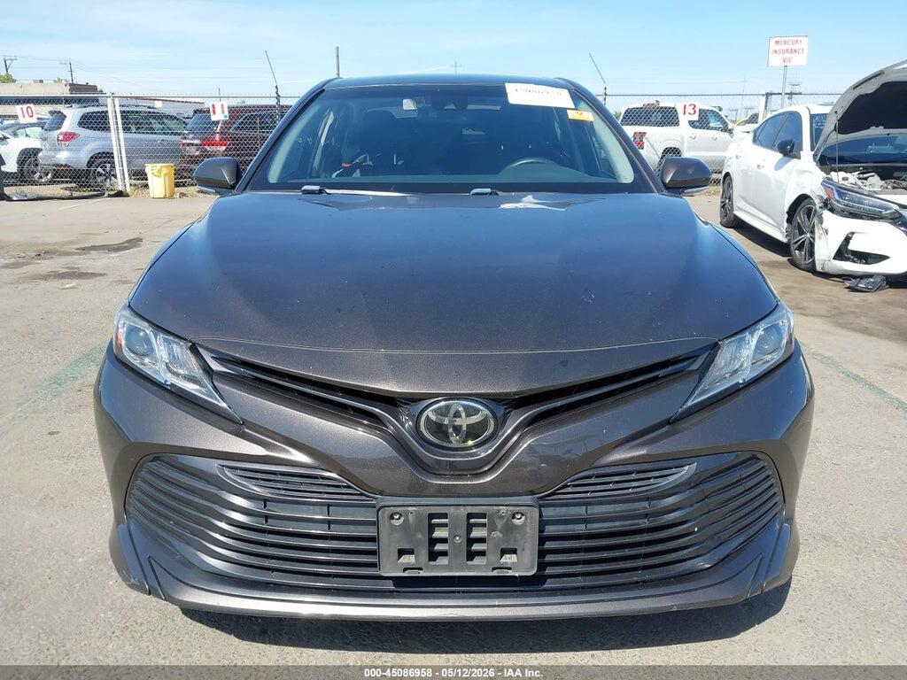 JTNB11HK2J3024295 2018 TOYOTA CAMRY photo no. 12