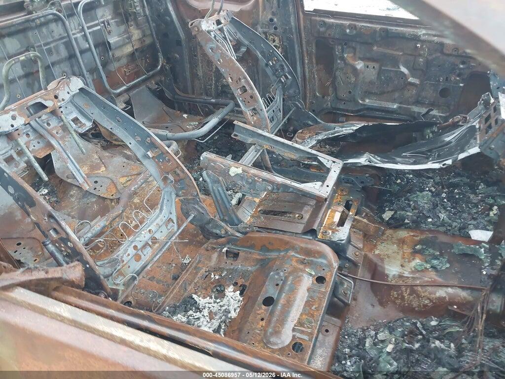 1N6BA0CH9FN514946 2015 NISSAN TITAN photo no. 5