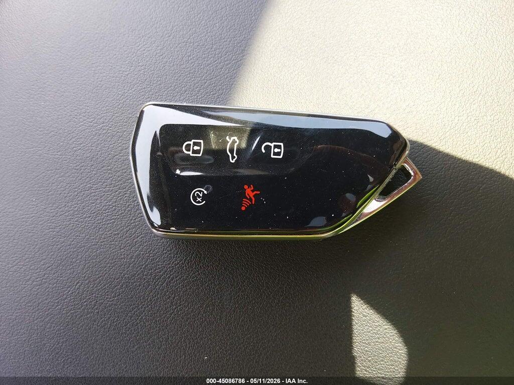 1V2AE2CA9RC210211 2024 VOLKSWAGEN ATLAS CROSS SPORT photo no. 11