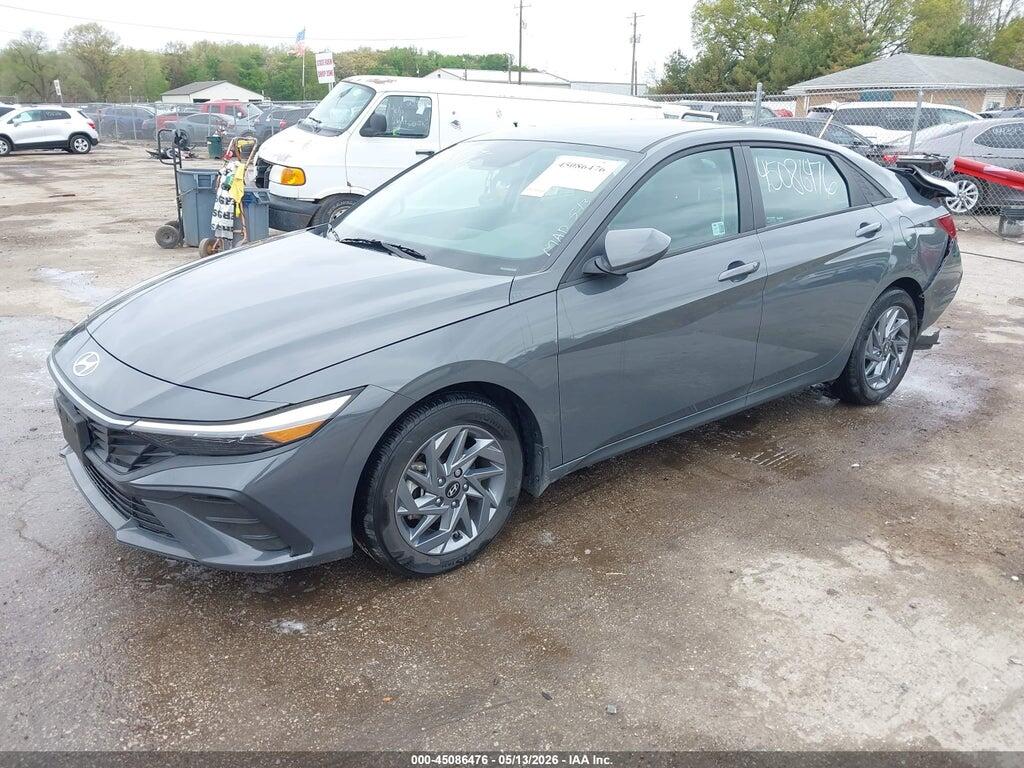 KMHLM4DG9RU785930 2024 HYUNDAI ELANTRA photo no. 2