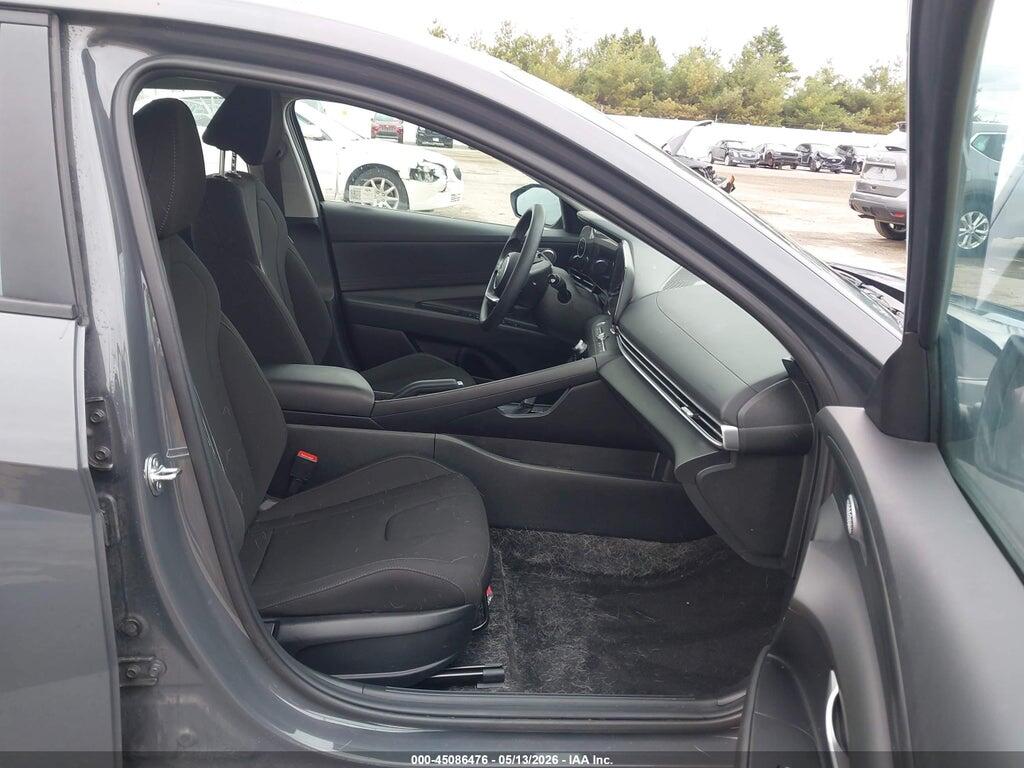 KMHLM4DG9RU785930 2024 HYUNDAI ELANTRA photo no. 5
