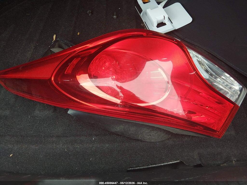 5NPDH4AEXDH348487 2013 HYUNDAI ELANTRA photo no. 12