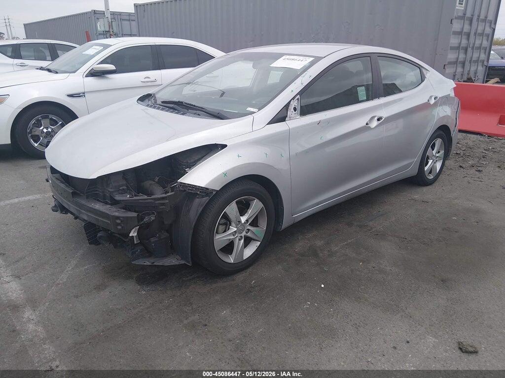 5NPDH4AEXDH348487 2013 HYUNDAI ELANTRA photo no. 2