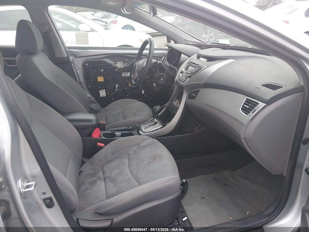 5NPDH4AEXDH348487 2013 HYUNDAI ELANTRA photo no. 5