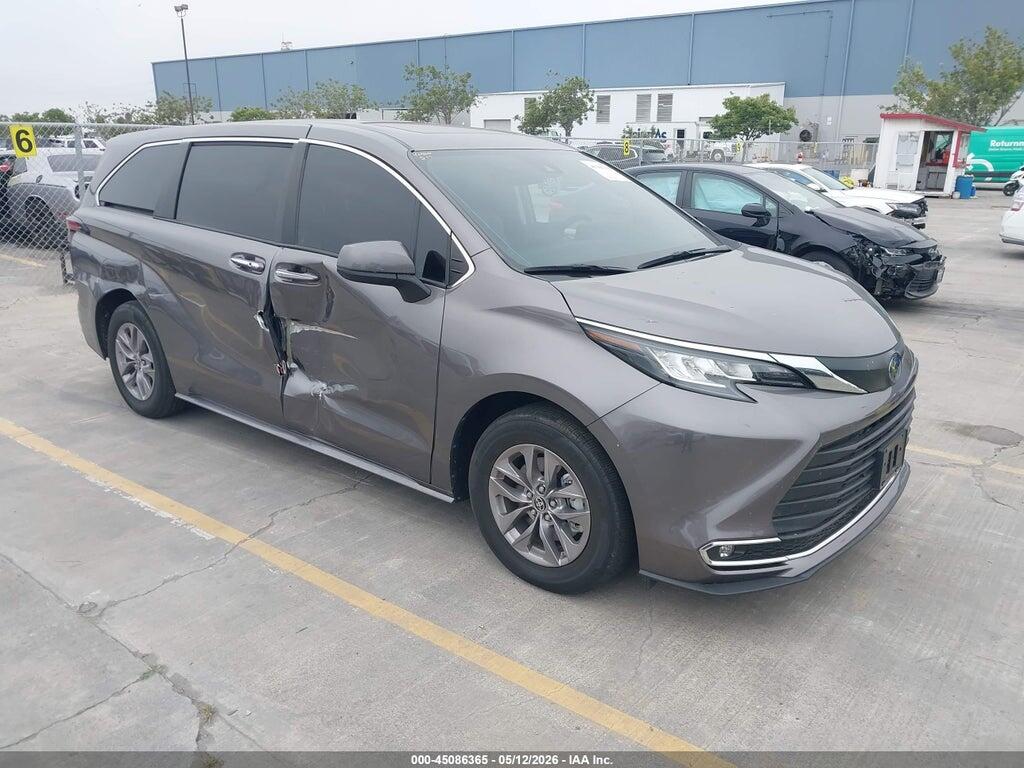 5TDYSKFC2PS094819 2023 TOYOTA SIENNA photo no. 1