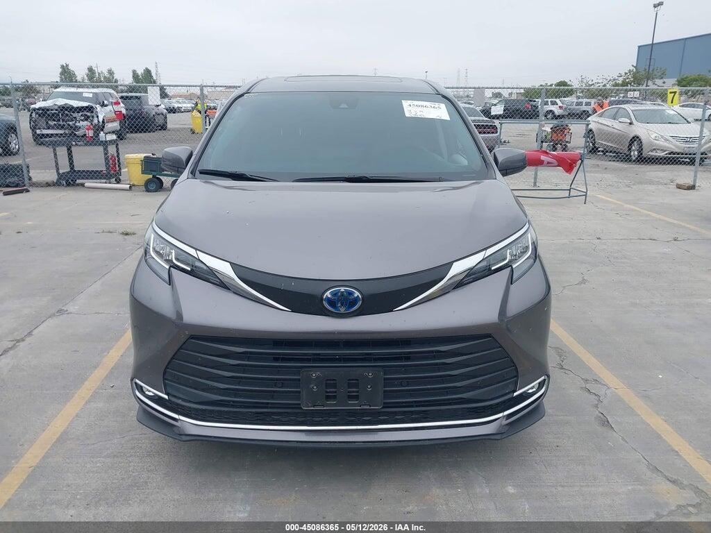 5TDYSKFC2PS094819 2023 TOYOTA SIENNA photo no. 12