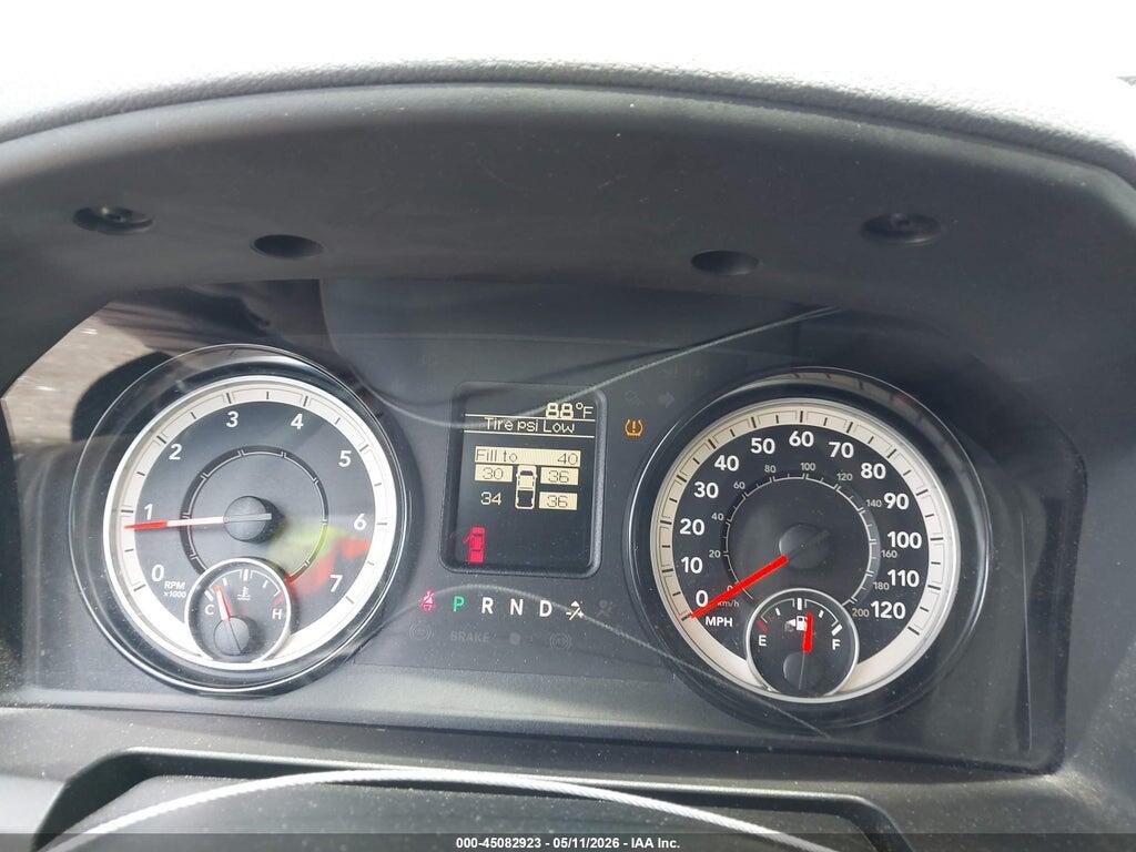 1C6RR6FG8JS304243 2018 RAM 1500 photo no. 7