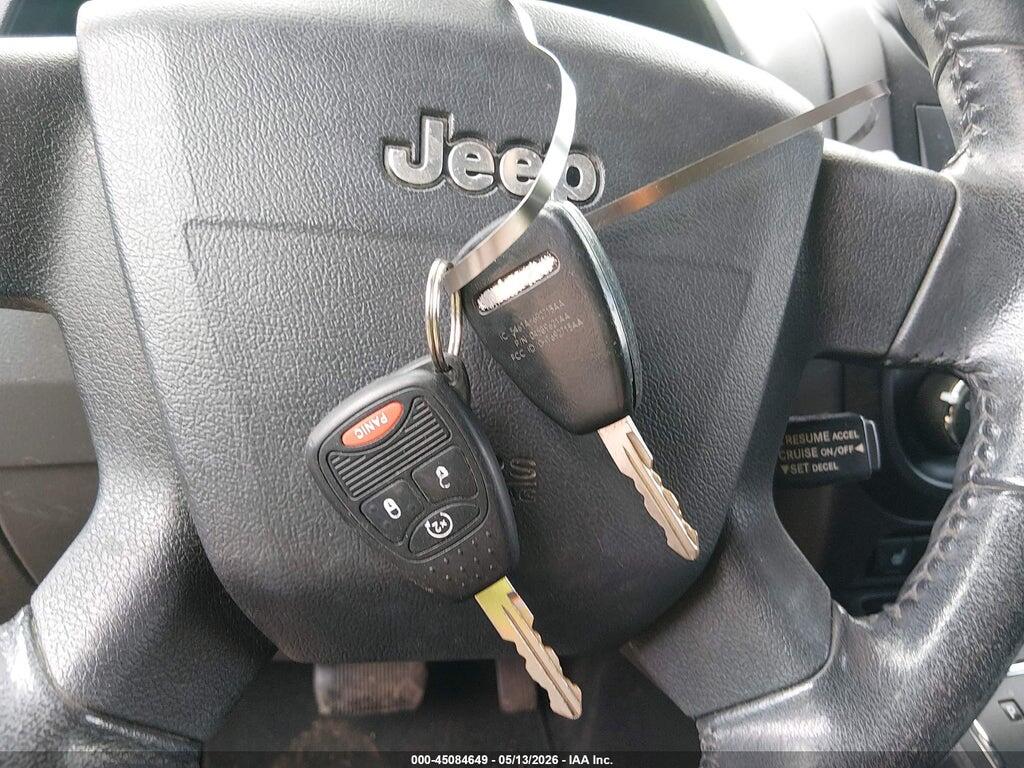 1J4NF1FB3AD642994 2010 JEEP COMPASS photo no. 11