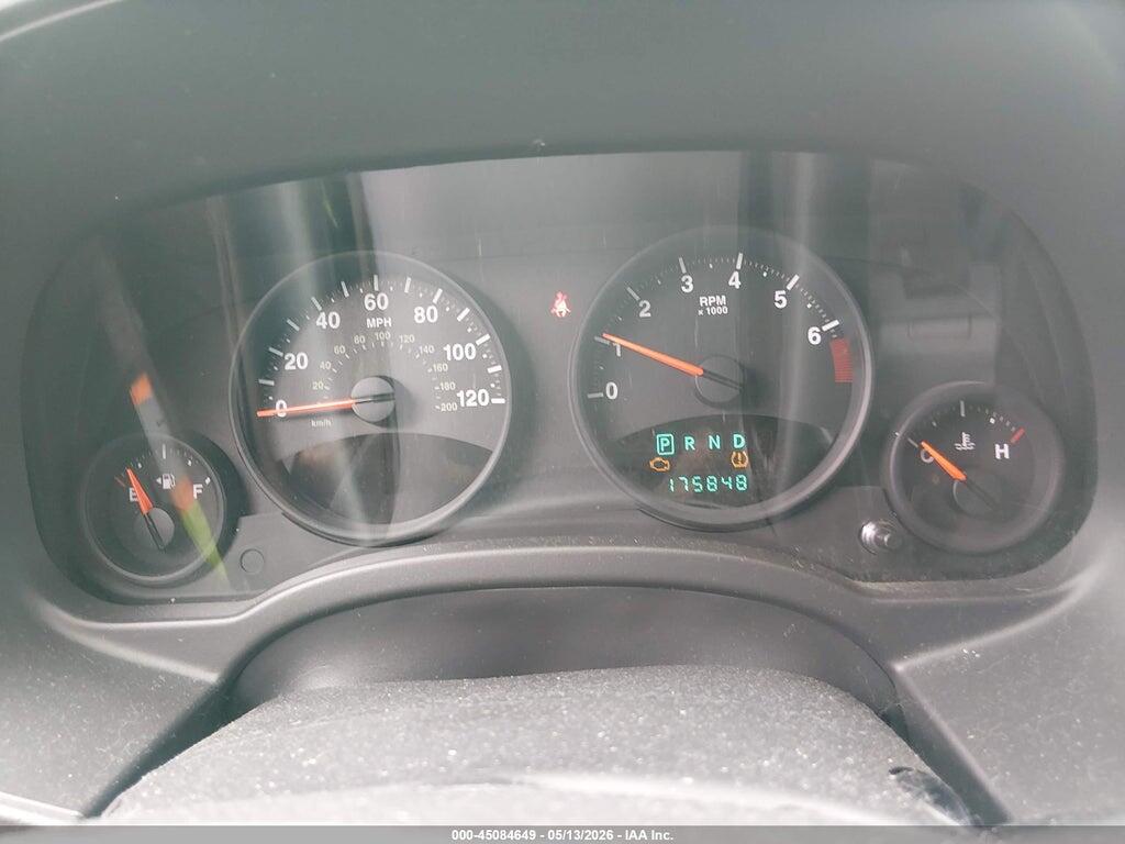 1J4NF1FB3AD642994 2010 JEEP COMPASS photo no. 7