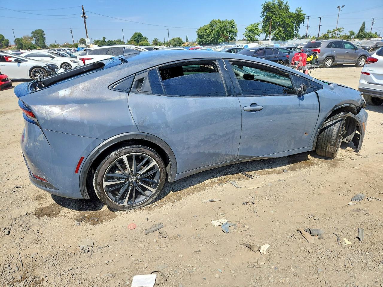2023 TOYOTA PRIUS LE — Фото 3 из 12