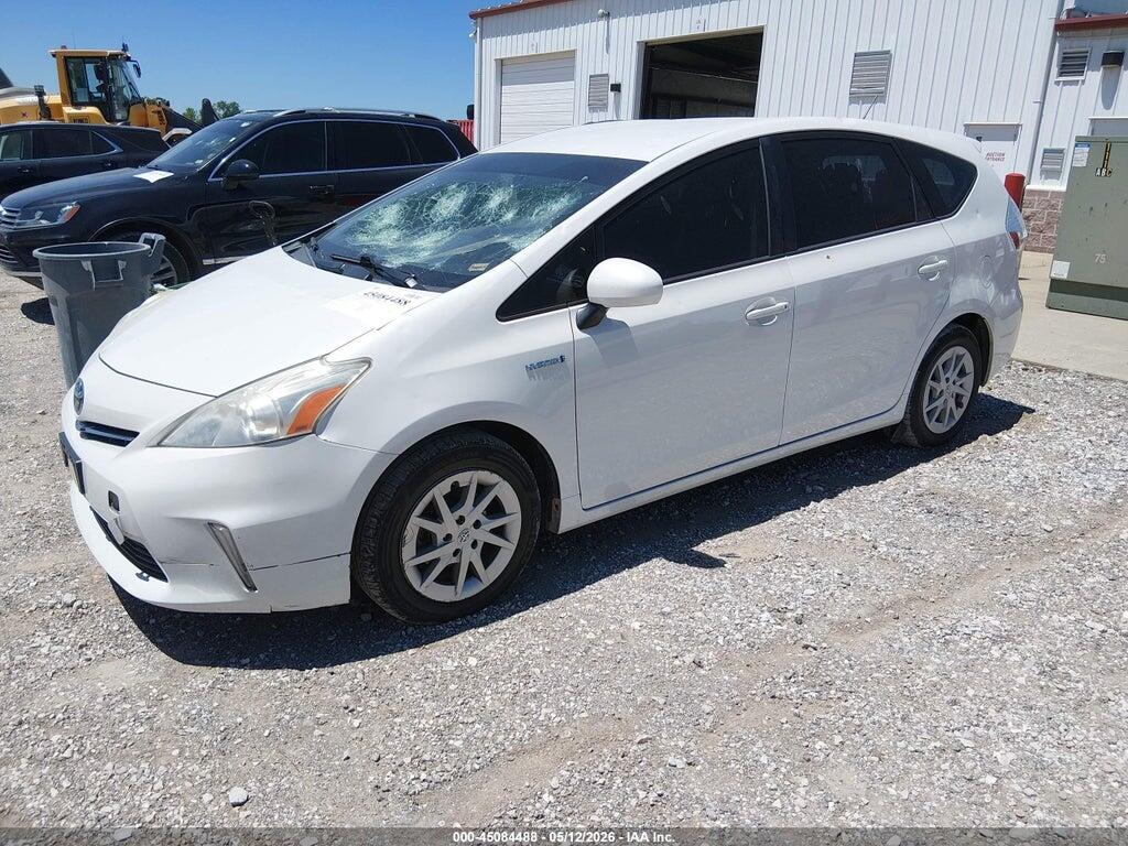 JTDZN3EU0D3233743 2013 TOYOTA PRIUS V photo no. 2