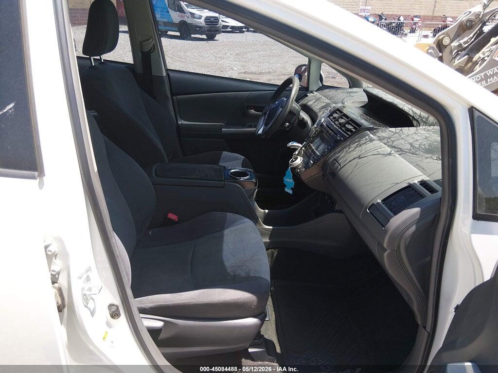 JTDZN3EU0D3233743 2013 TOYOTA PRIUS V photo no. 5