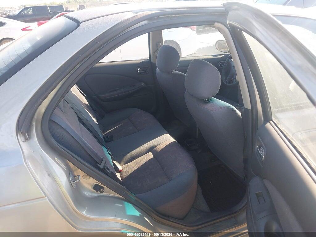 3N1BB51D21L112808 2001 NISSAN SENTRA photo no. 8