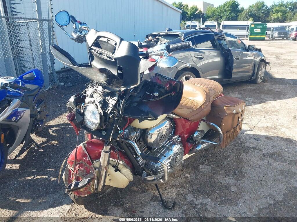 56KTRLAA6H3353245 2017 INDIAN MOTORCYCLE CO. ROADMASTER photo no. 2