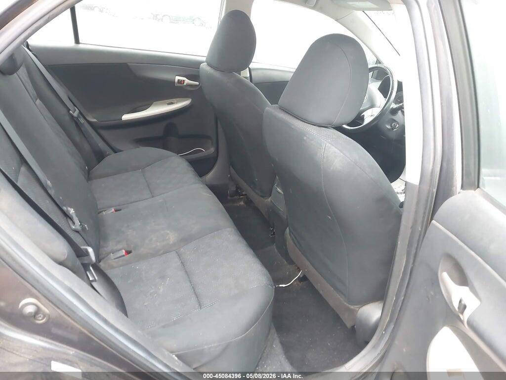 1NXBU4EE4AZ330030 2010 TOYOTA COROLLA photo no. 8