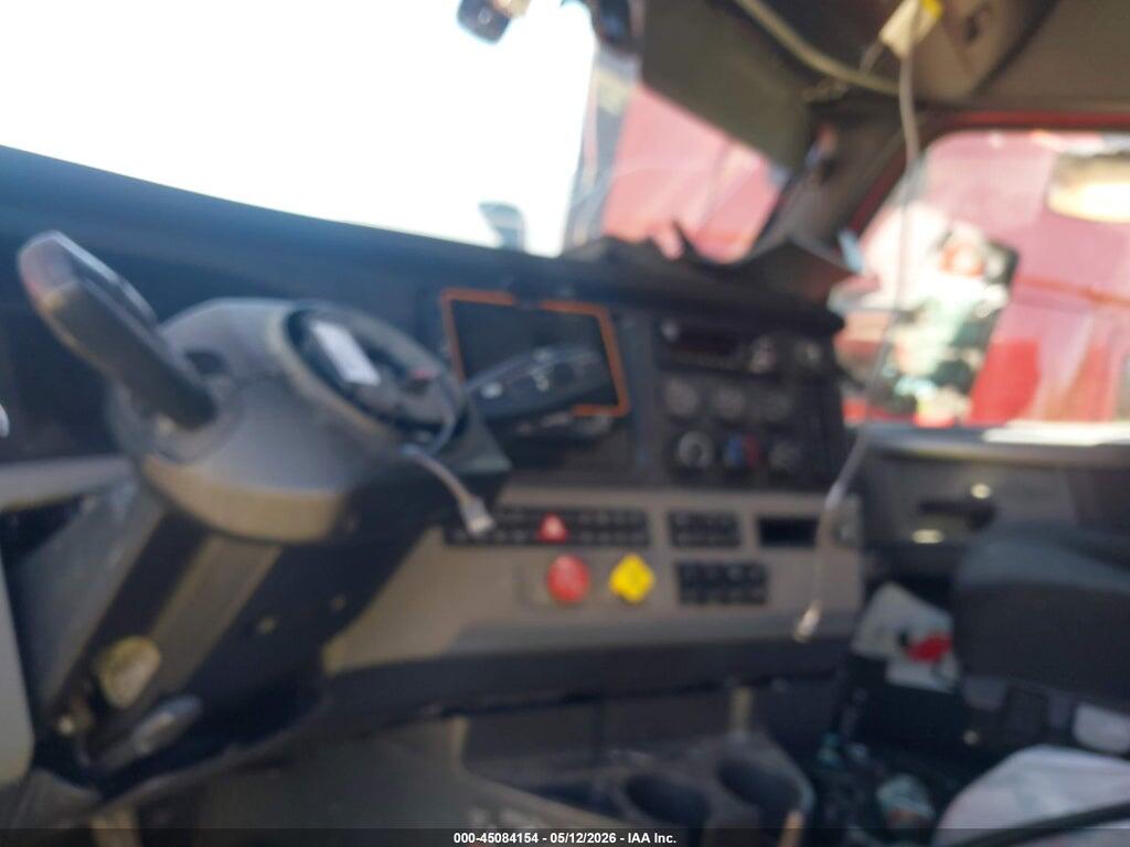 1FUJHHDV4LLLC1628 2020 FREIGHTLINER NEW CASCADIA 126 photo no. 5