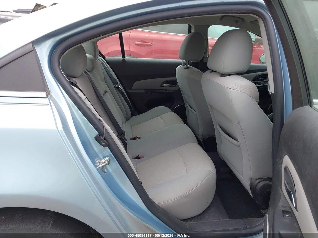 1G1PF5S99B7218673 2011 CHEVROLET CRUZE photo no. 8