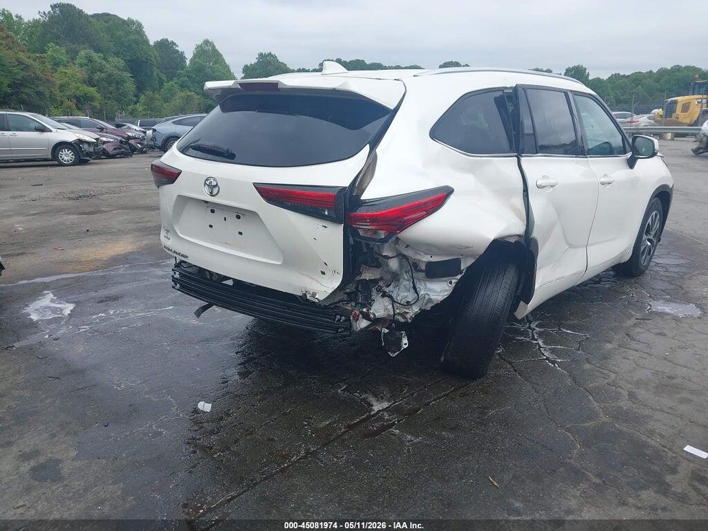 5TDGZRAH8MS046613 2021 TOYOTA HIGHLANDER photo no. 4