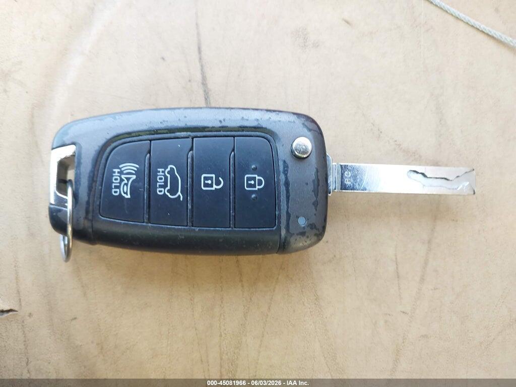 KMHTG6AF3KU006431 2019 HYUNDAI VELOSTER photo no. 11