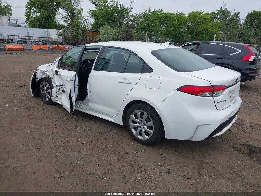 5YFEPMAE1NP372317 2022 TOYOTA COROLLA photo no. 3