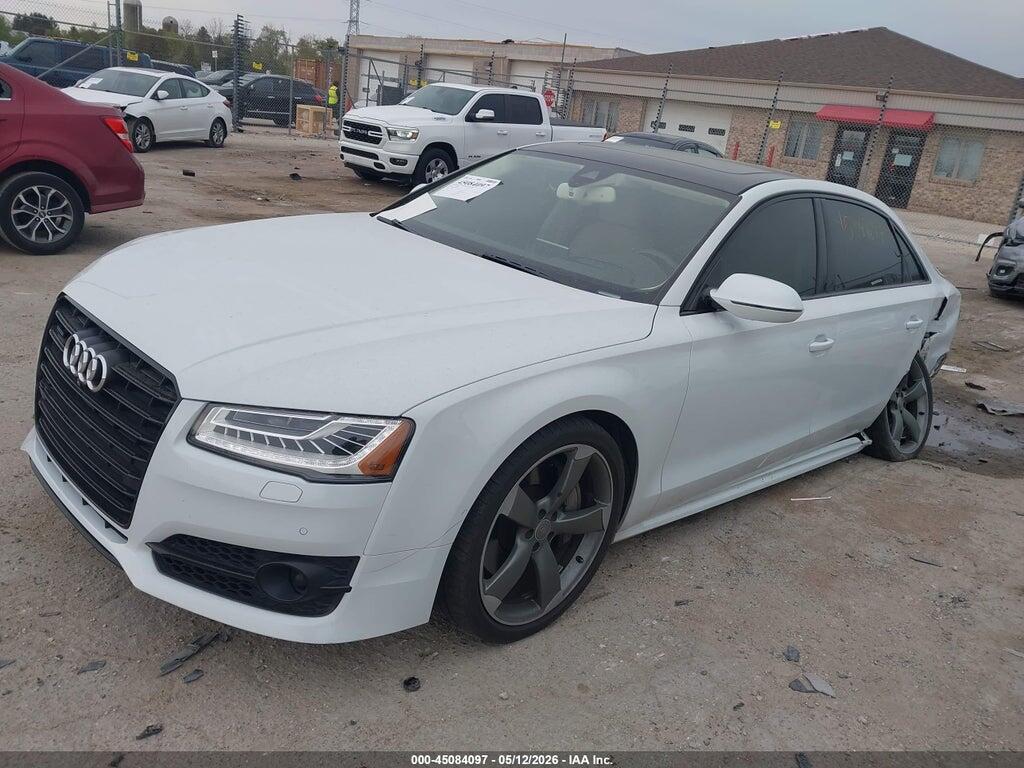 WAU44AFD4JN000235 2018 AUDI A8 L photo no. 2