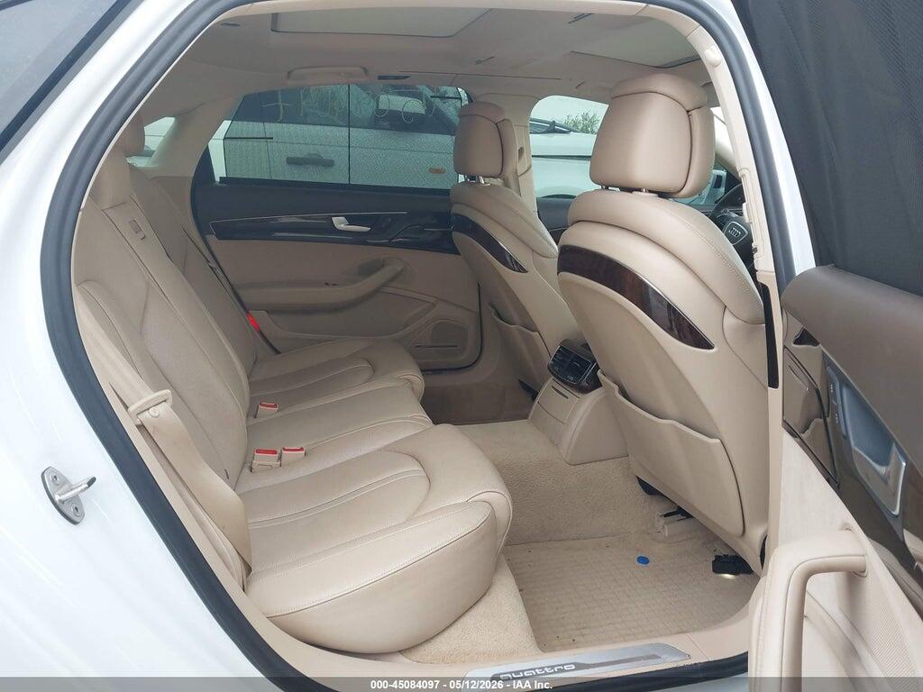 WAU44AFD4JN000235 2018 AUDI A8 L photo no. 8