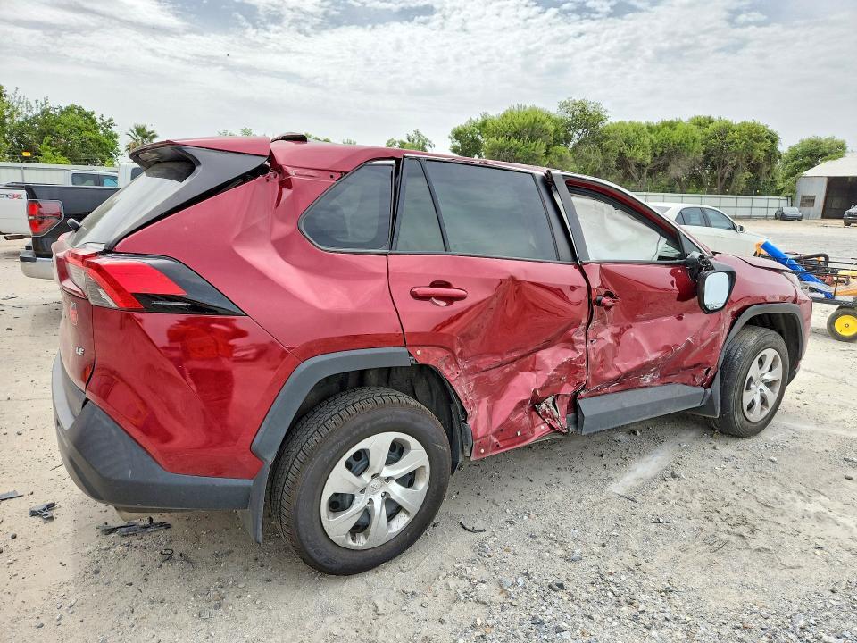 2023 TOYOTA RAV4 LE — Фото 3 из 12