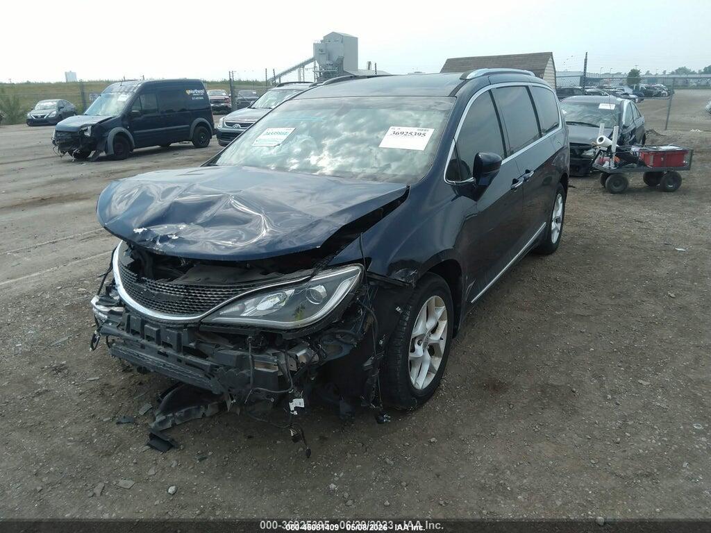 2C4RC1EG6HR542974 2017 CHRYSLER PACIFICA photo no. 2
