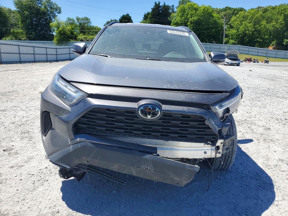 2023 TOYOTA RAV4 XLE — Фото 5 из 14