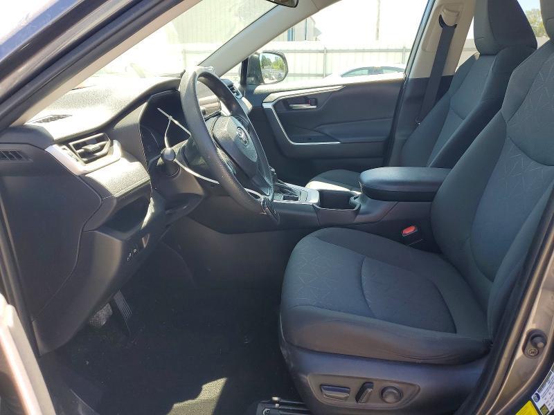 2023 TOYOTA RAV4 XLE — Фото 7 из 14