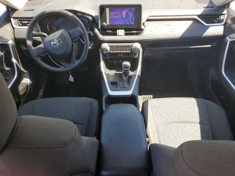 2023 TOYOTA RAV4 XLE — Фото 8 из 14