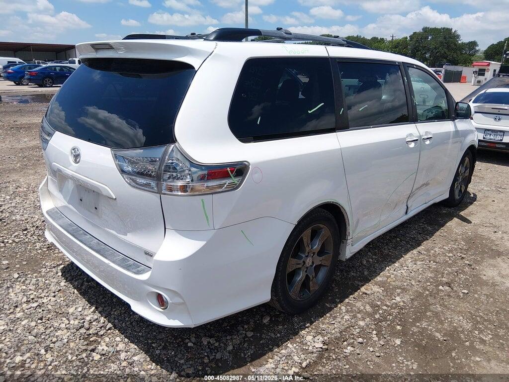 5TDXK3DCXFS586324 2015 TOYOTA SIENNA photo no. 4
