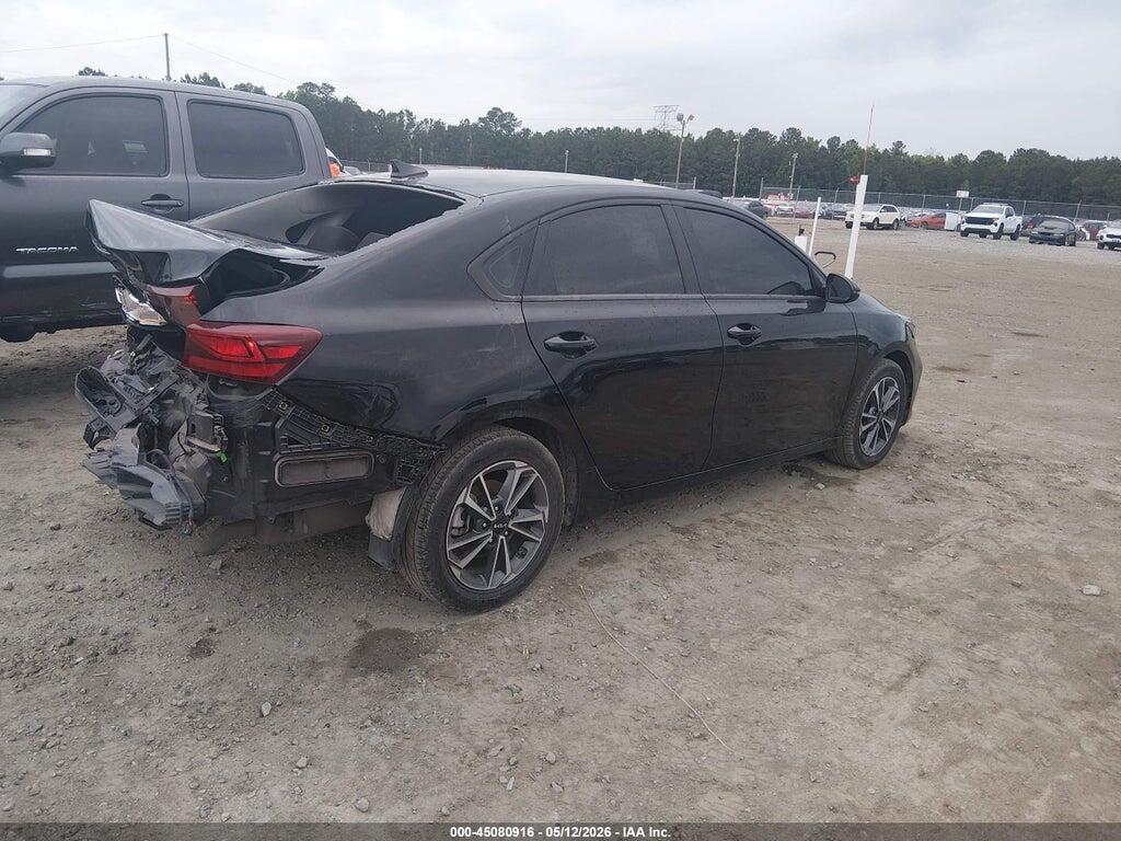 3KPF24AD6PE659036 2023 KIA FORTE photo no. 4