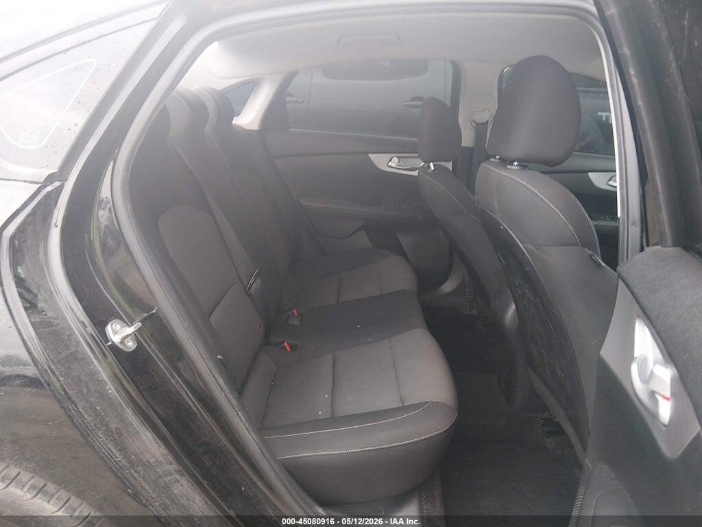 3KPF24AD6PE659036 2023 KIA FORTE photo no. 8