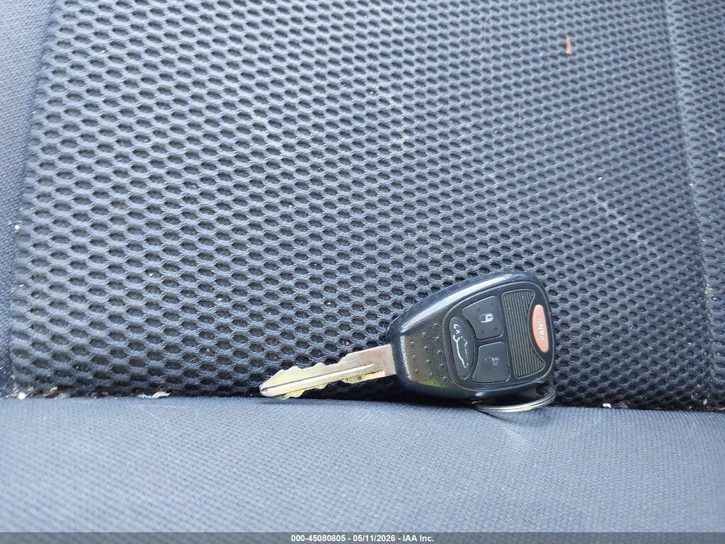 1B3CC5FB0AN109803 2010 DODGE AVENGER photo no. 11