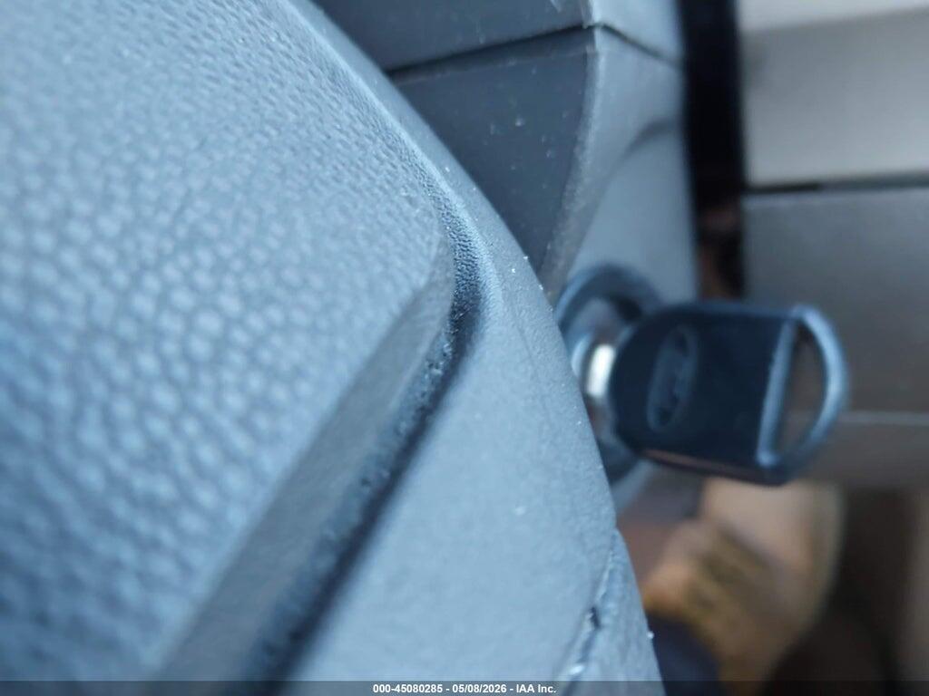 1FAHP34N08W107862 2008 FORD FOCUS photo no. 11