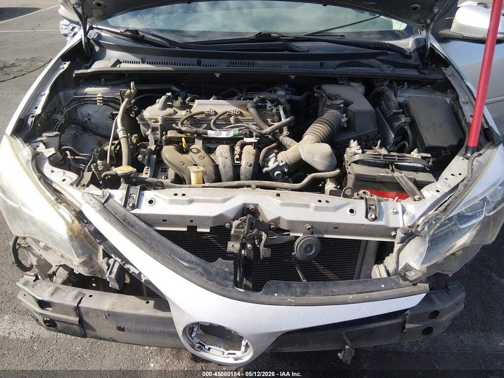 5YFBURHE7JP798909 2018 TOYOTA COROLLA photo no. 10