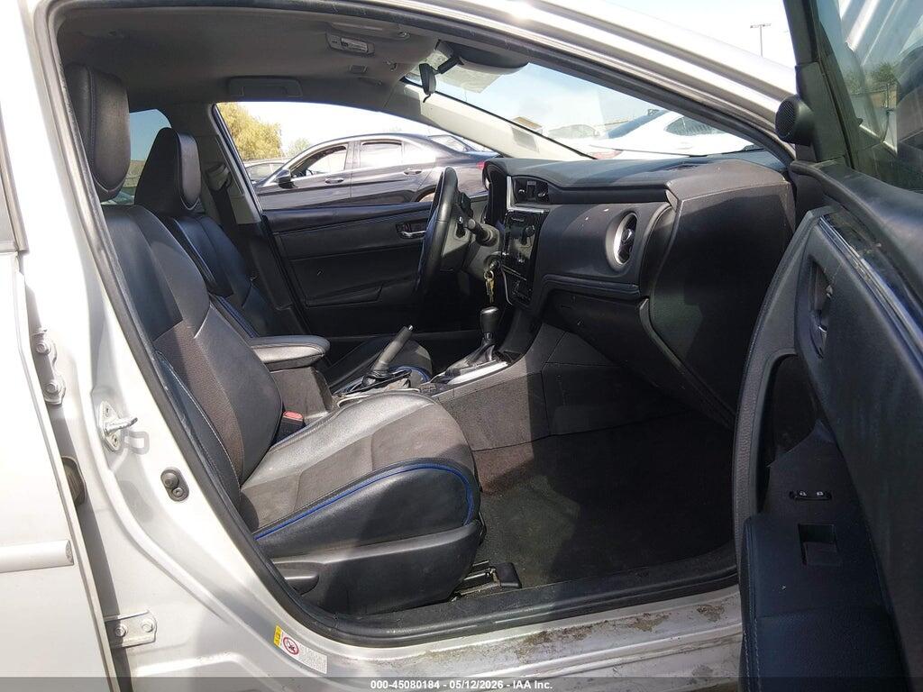 5YFBURHE7JP798909 2018 TOYOTA COROLLA photo no. 5