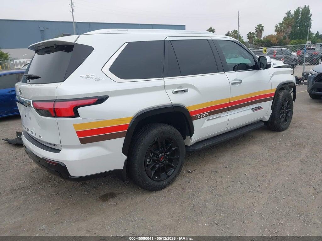 7SVAAABA1SX054534 2025 TOYOTA SEQUOIA photo no. 4