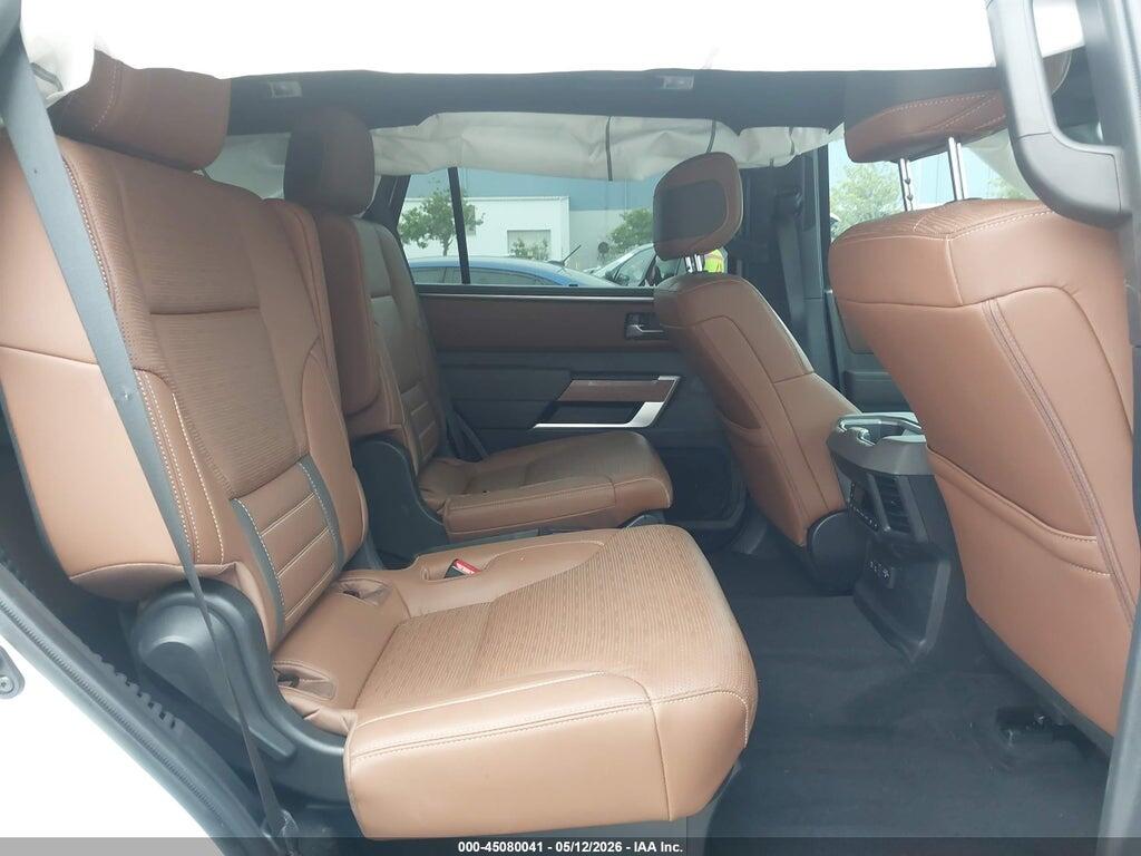7SVAAABA1SX054534 2025 TOYOTA SEQUOIA photo no. 8